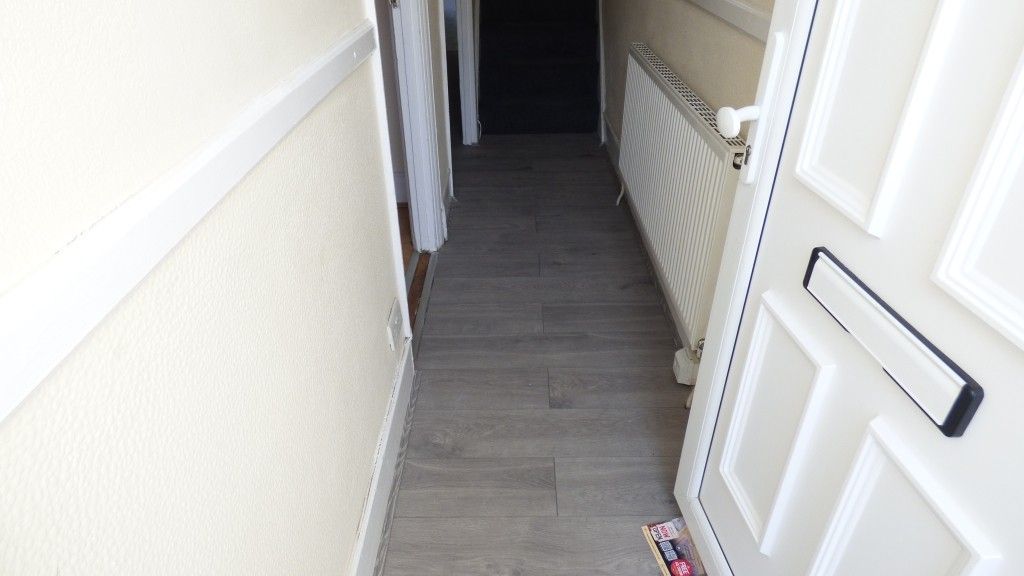 Property photo 2 of 14 Entrance