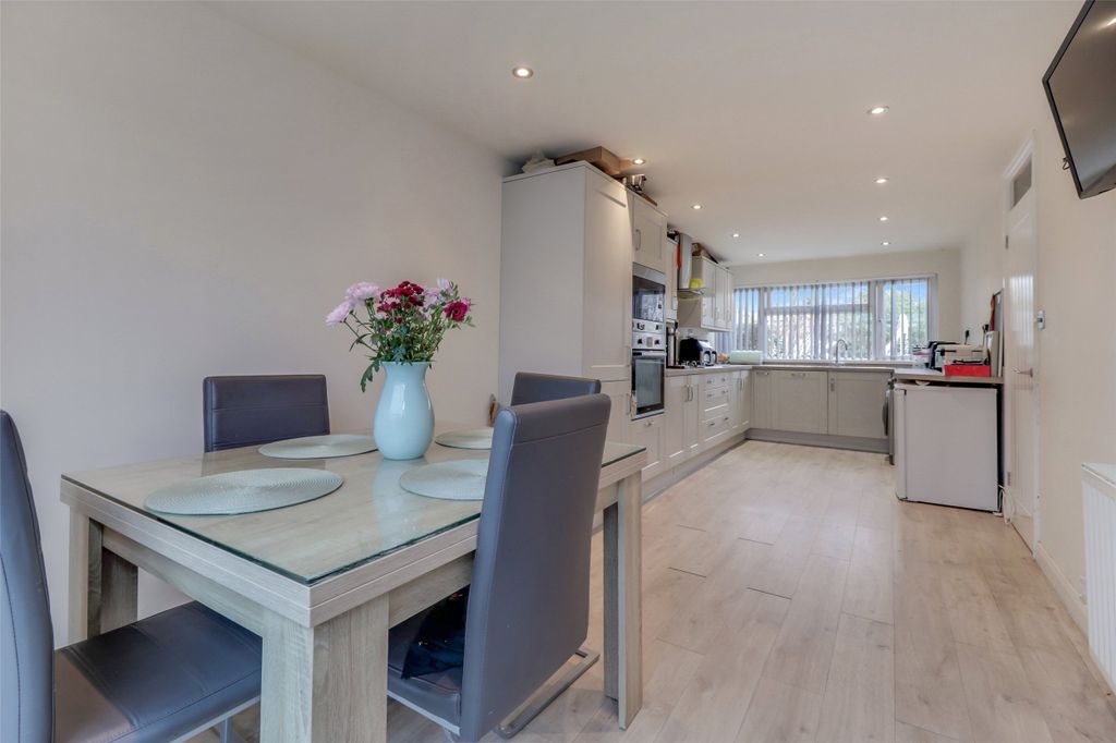 Property photo 3 of 12 Picture No. 09