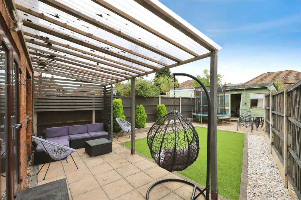 Property photo 2 of 16