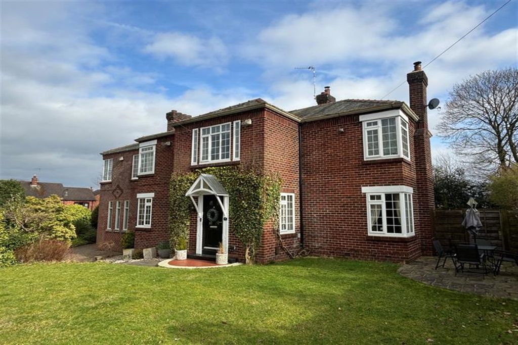 Property photo 1 of 38 (Main)