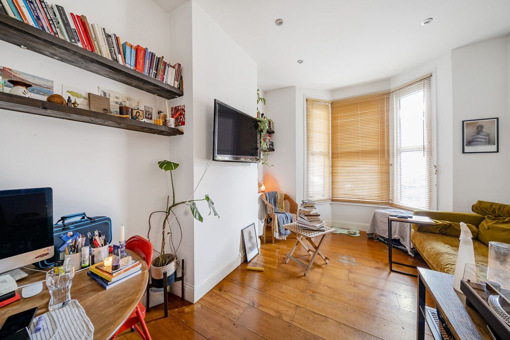 Property photo 2 of 14 Reception