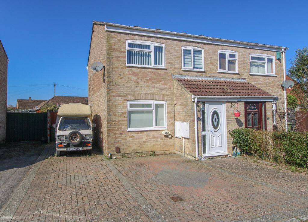 Property photo 1 of 13