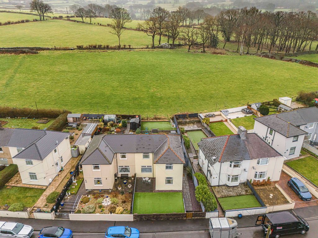 Property photo 1 of 32