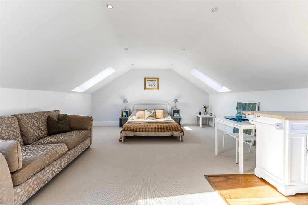 Additional image 30 of 6 bed detached house for saleMalders Lane, Maidenhead, Berkshire SL6