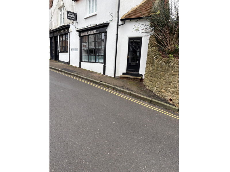 Property photo 1 of 3