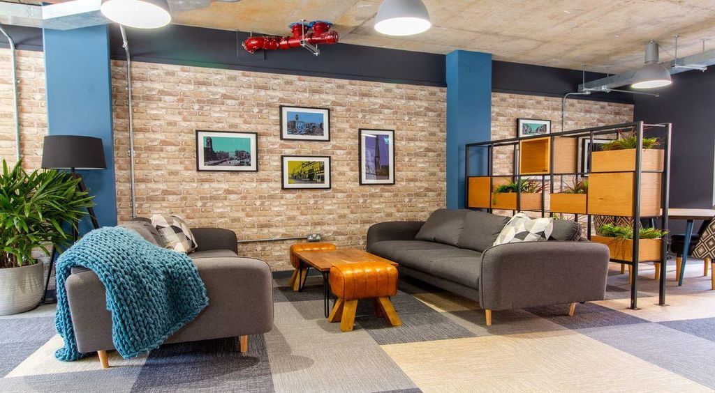 Property photo 3 of 23