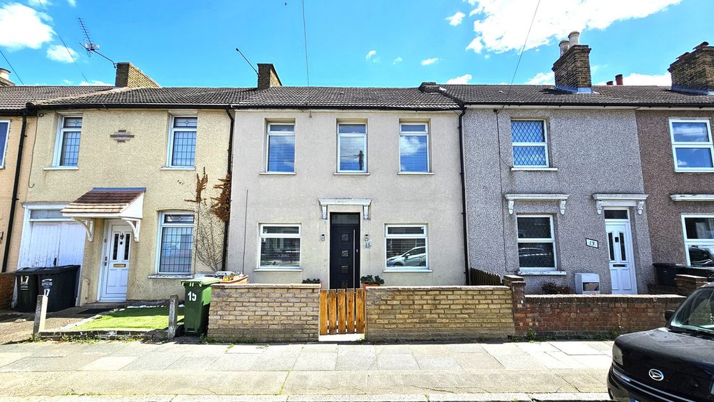 Property photo 1 of 24