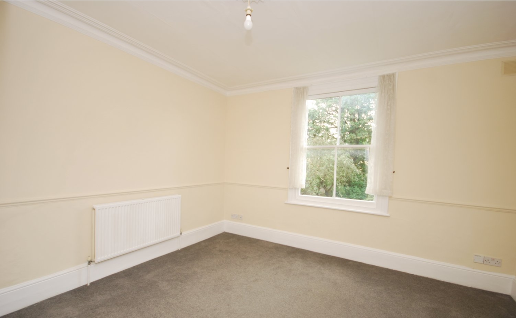 Property photo 2 of 3