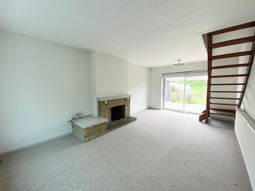 Property photo 3 of 15 B2ee6403-B106-4ee0-8791-E3ee76cd06A5.Jpg