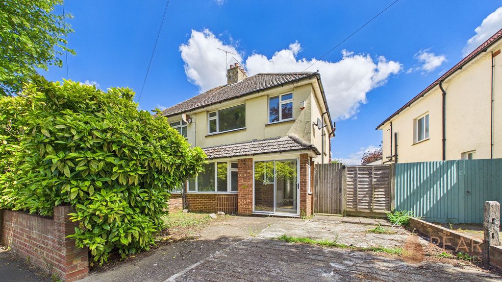 Property photo 1 of 13