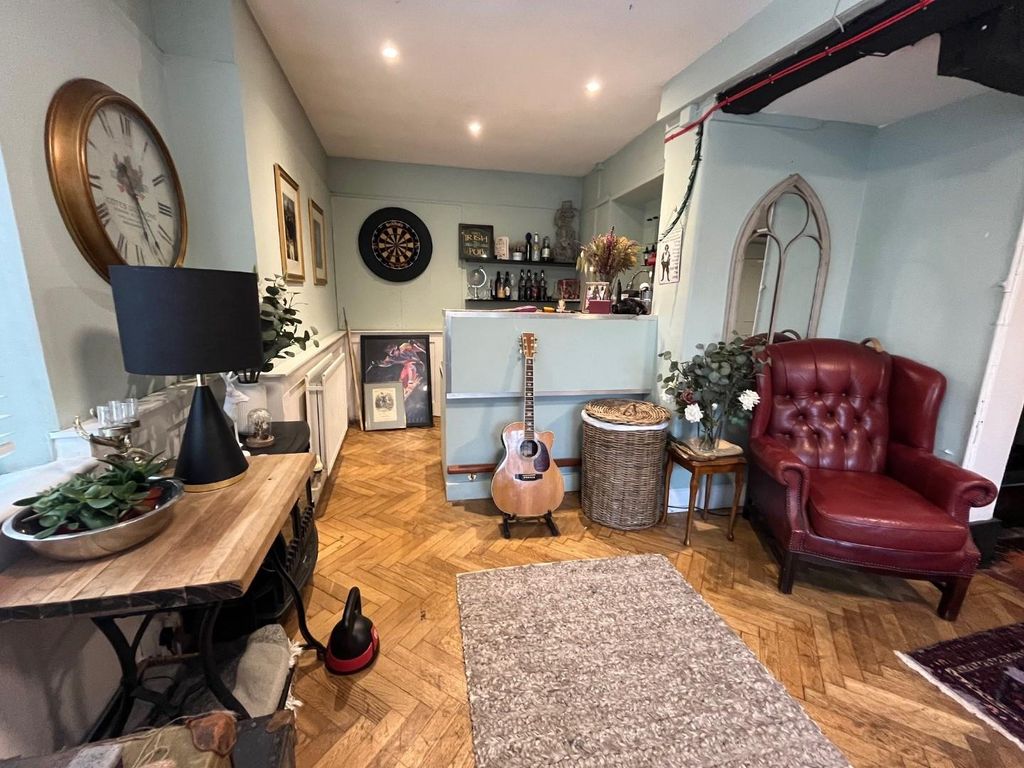 Property photo 3 of 5 3.Jpg