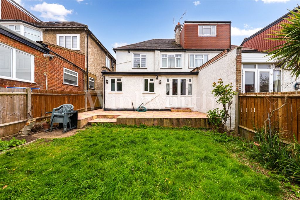 Property photo 2 of 12 Picture No. 28