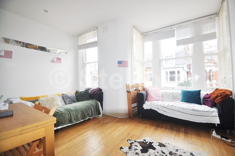 Property photo 3 of 13