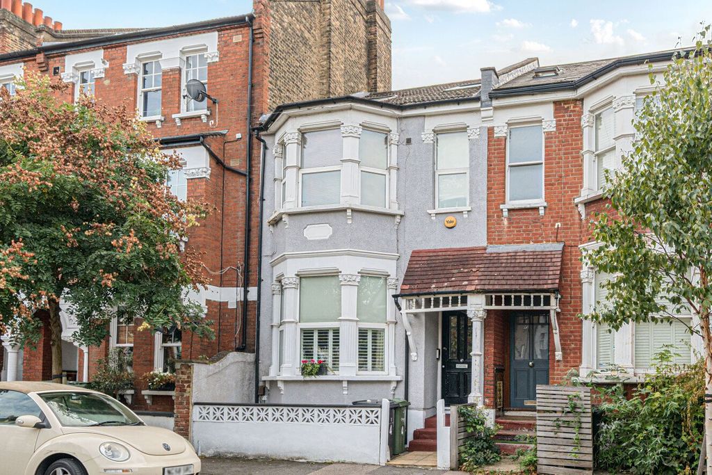 Property photo 1 of 15 Picture No. 02