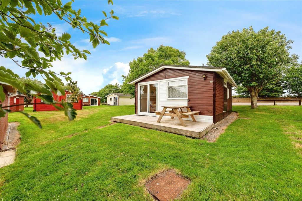 Property photo 1 of 11 Picture No. 18