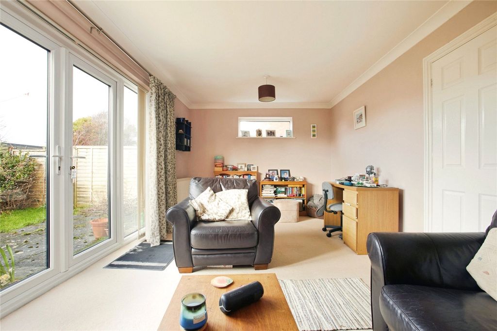 Property photo 3 of 21 Picture No. 19