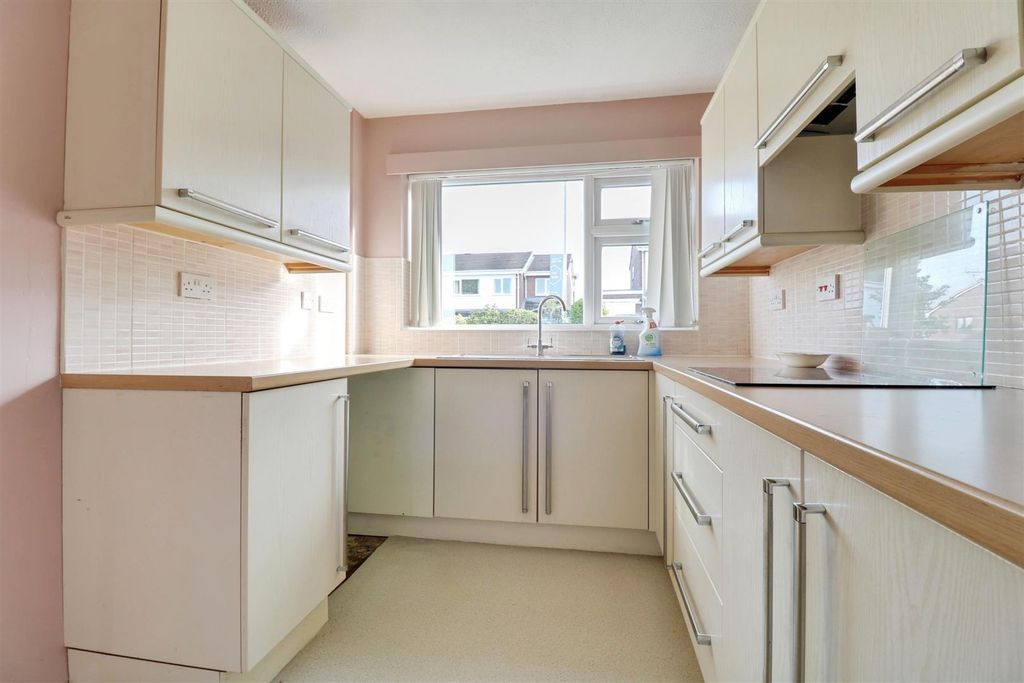 Property photo 3 of 16 6186Adb4-Img_6051-Img_6053.Jpg