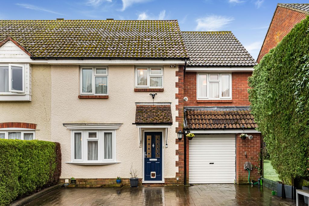 Property photo 1 of 30