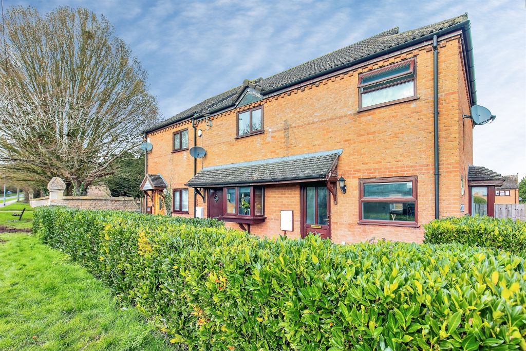 Property photo 1 of 12