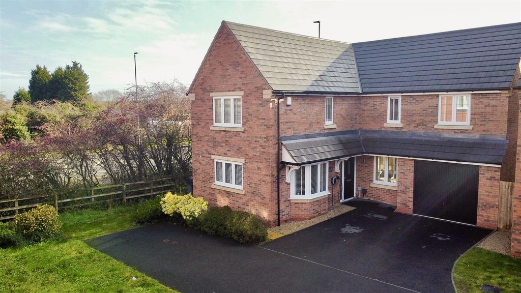 Property photo 1 of 27 Dji_Fly_20260128_114340_346_1769600648541_Photo_Op