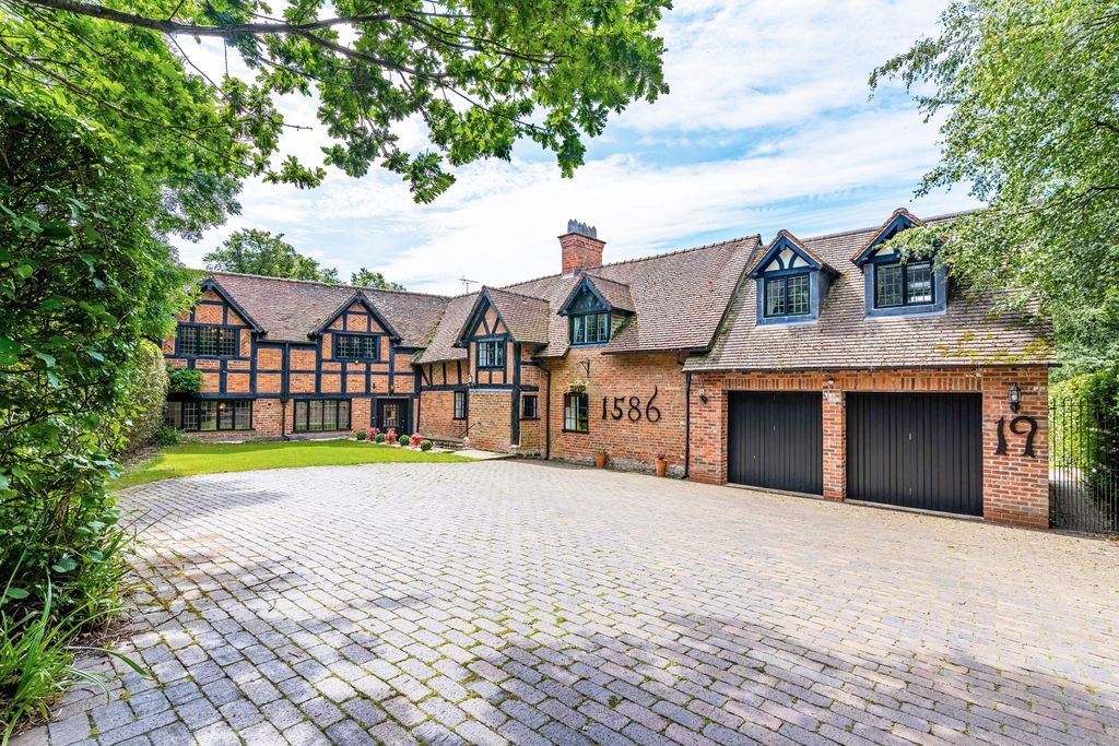 Property photo 1 of 39