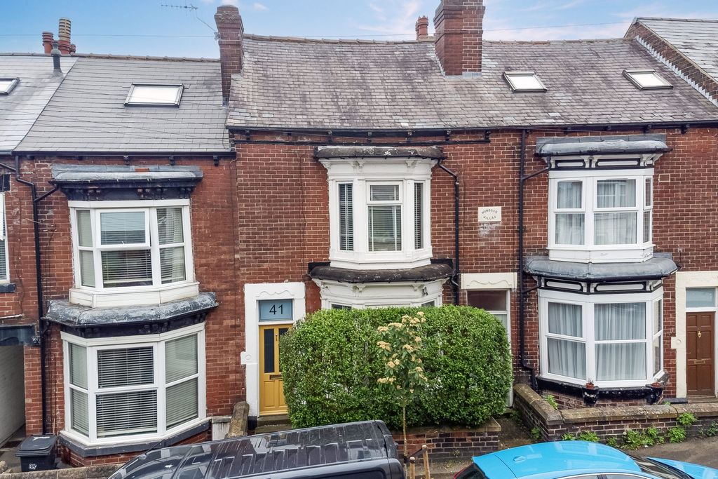 Property photo 1 of 29