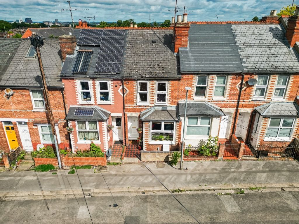 Property photo 1 of 15 4810460