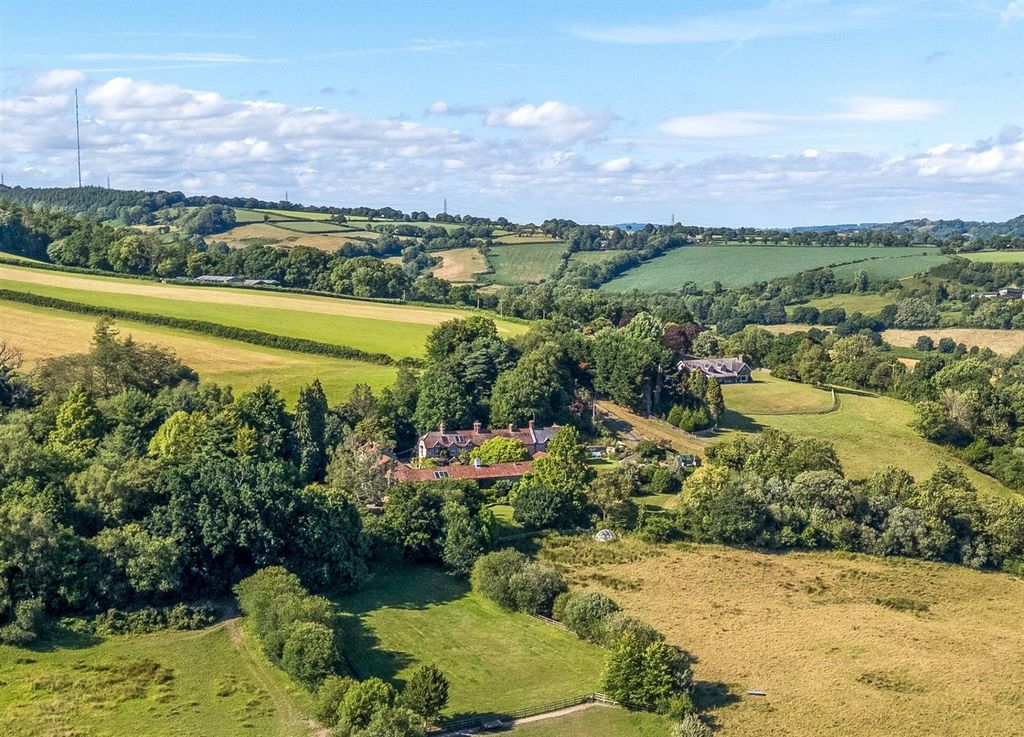 Property photo 1 of 21 Page 1 Front Cover Cropped.Jpg