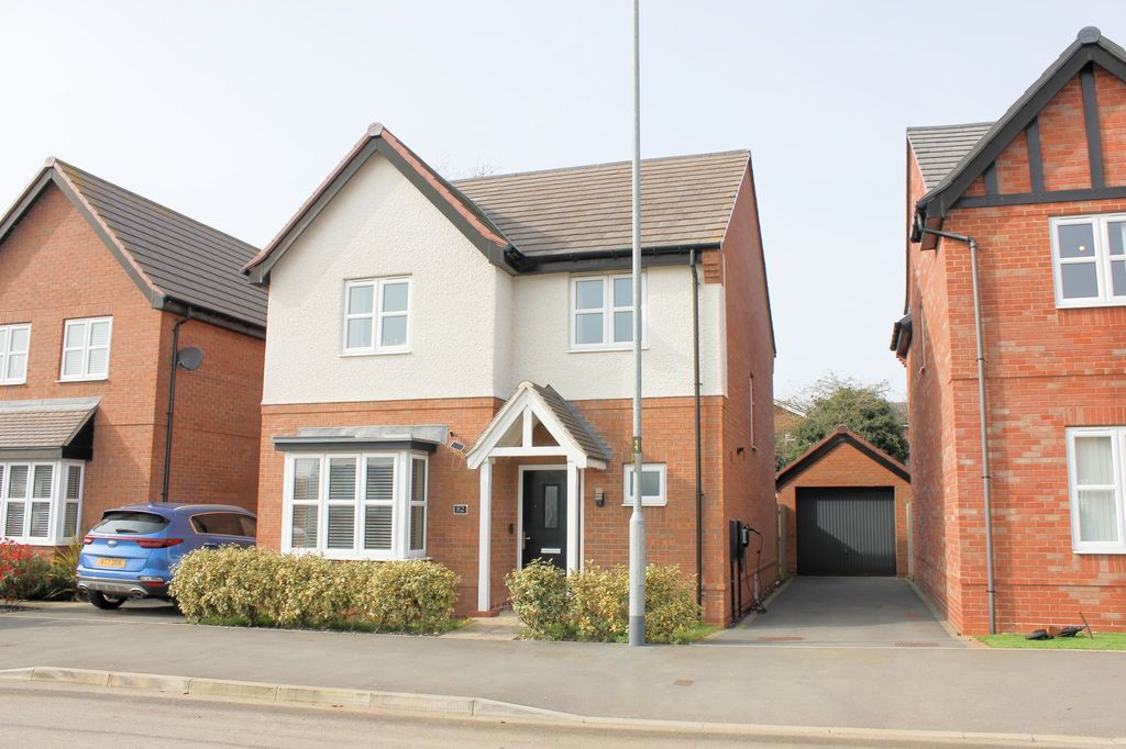 Property photo 1 of 18