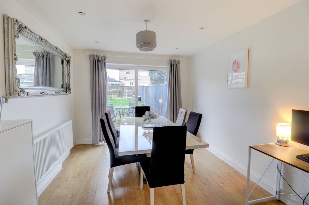 Property photo 3 of 12 Picture No. 03