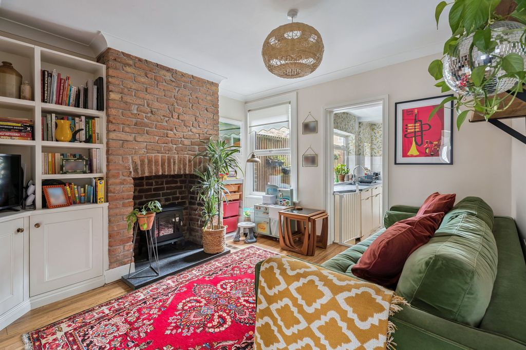 Property photo 3 of 15