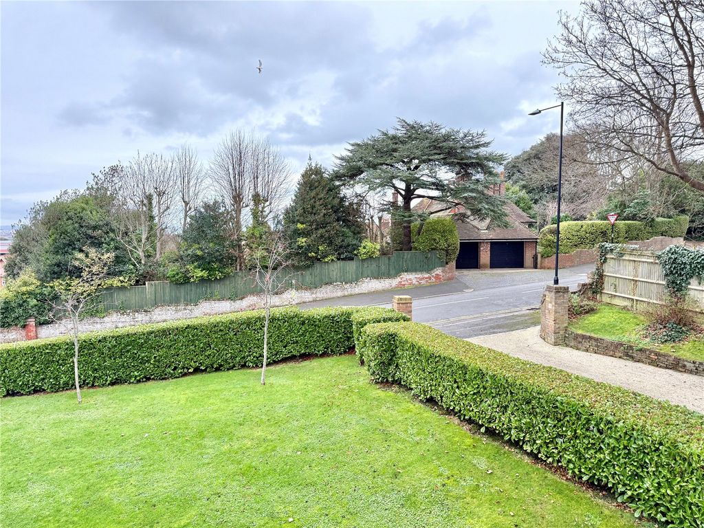 Property photo 3 of 13 Picture No. 08