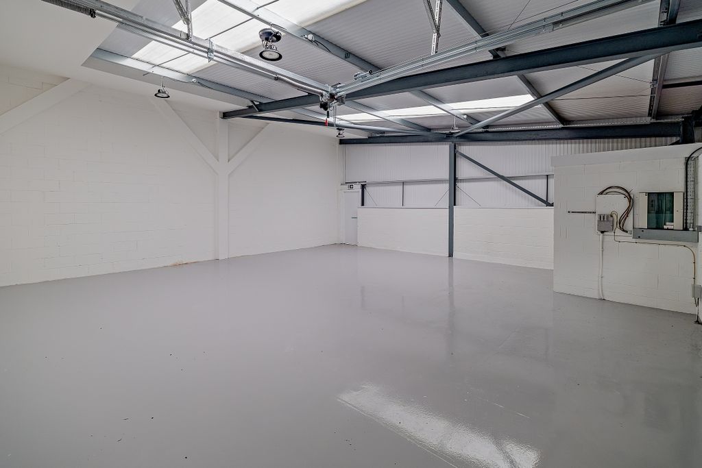 Property photo 3 of 7 8656977-Stills-Interior01(1)-800