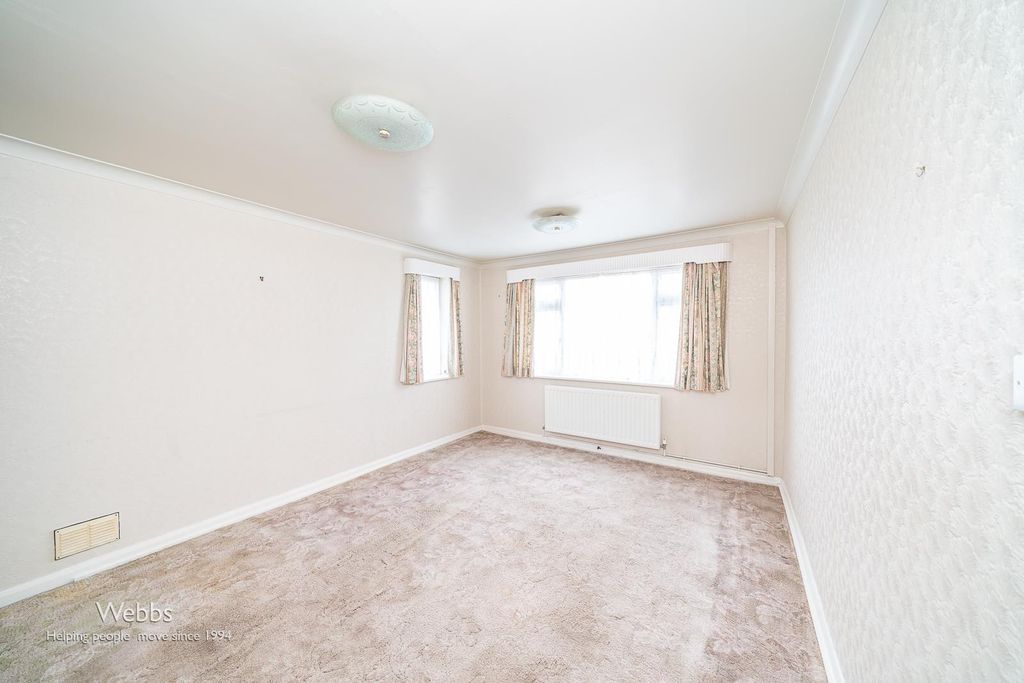 Property photo 2 of 21 Â© Webbs Estate Agents Â© (1 Of 23).Jpg