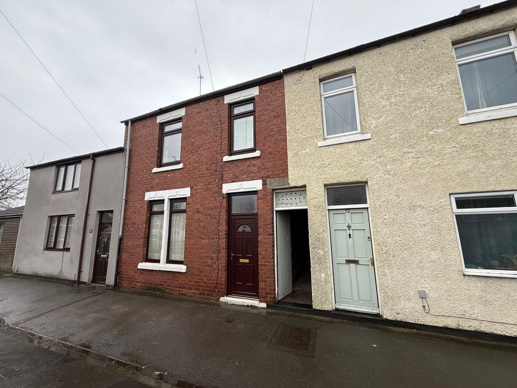 Property photo 1 of 7 Photograph 1