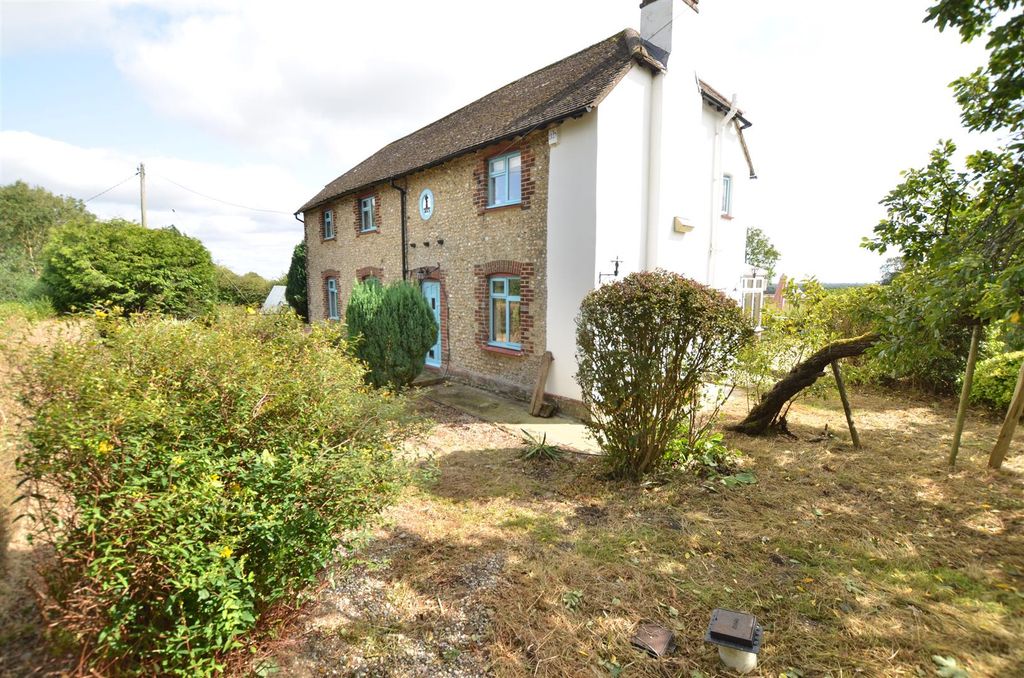 Property photo 1 of 39