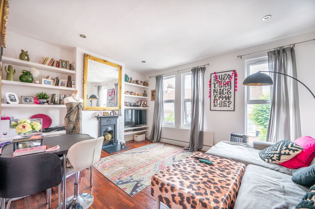 Property photo 1 of 7