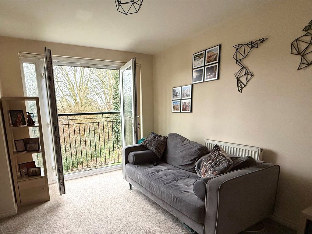 Property photo 2 of 11 Picture No. 09