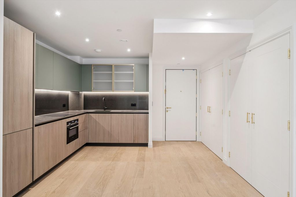 Property photo 1 of 10 Image