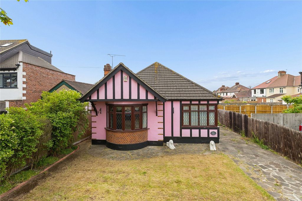 Property photo 1 of 15 Front