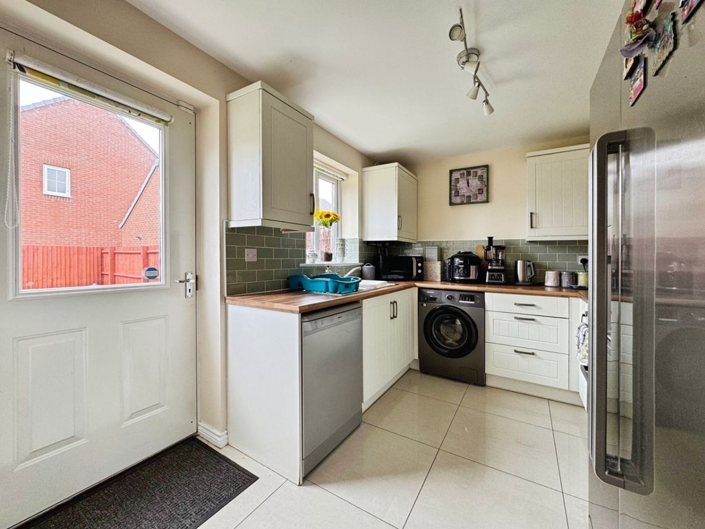 Property photo 3 of 29 5149464
