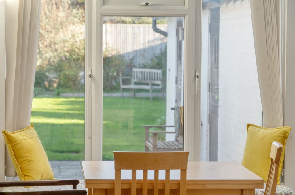 Property photo 3 of 20