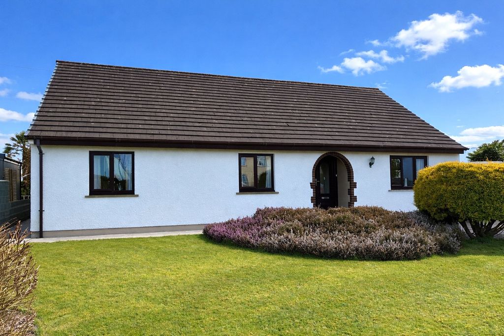 Property photo 1 of 28 Picture No. 18