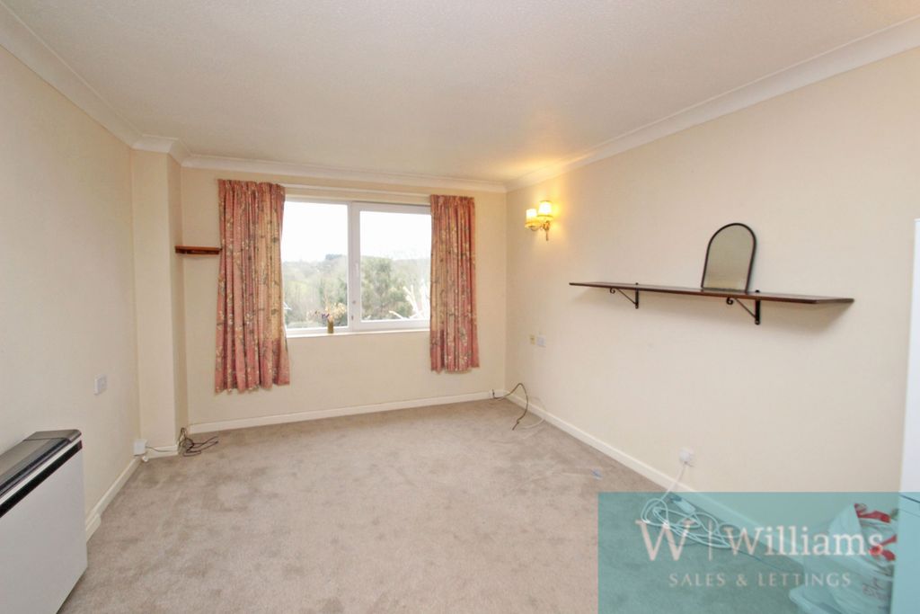 Property photo 3 of 10 Img_9988.Jpg