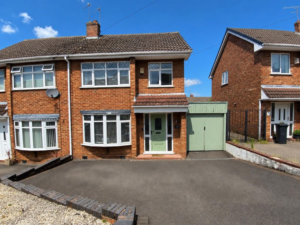 Property photo 1 of 16