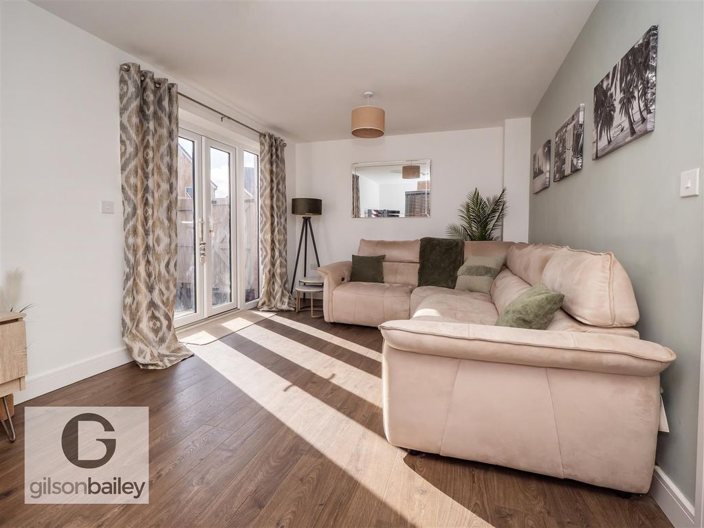 Property photo 3 of 37 20Moneyroad-6.Jpg