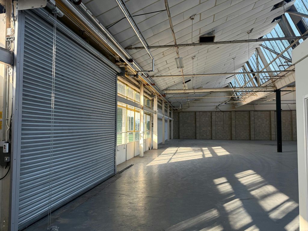 Property photo 2 of 4 7.Jpg