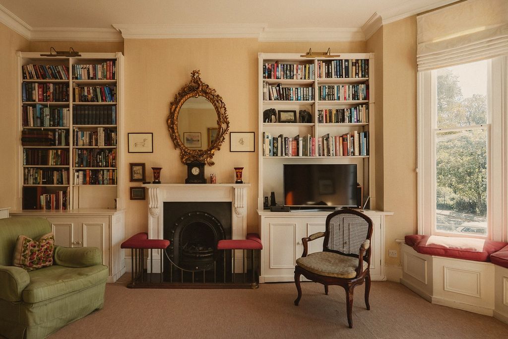 Property photo 1 of 12 Reception Room