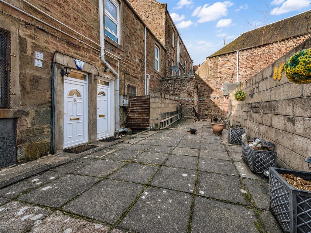 Property photo 1 of 11 117B High Street Lochee-1.Jpg