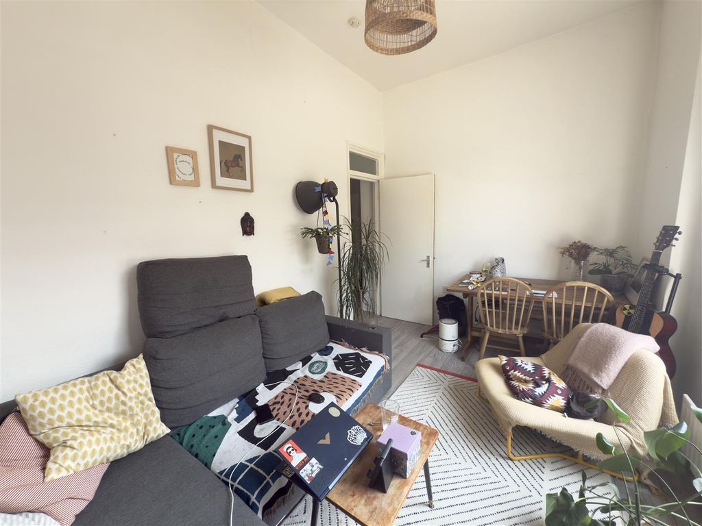 Property photo 2 of 7 Img_1527.Jpg